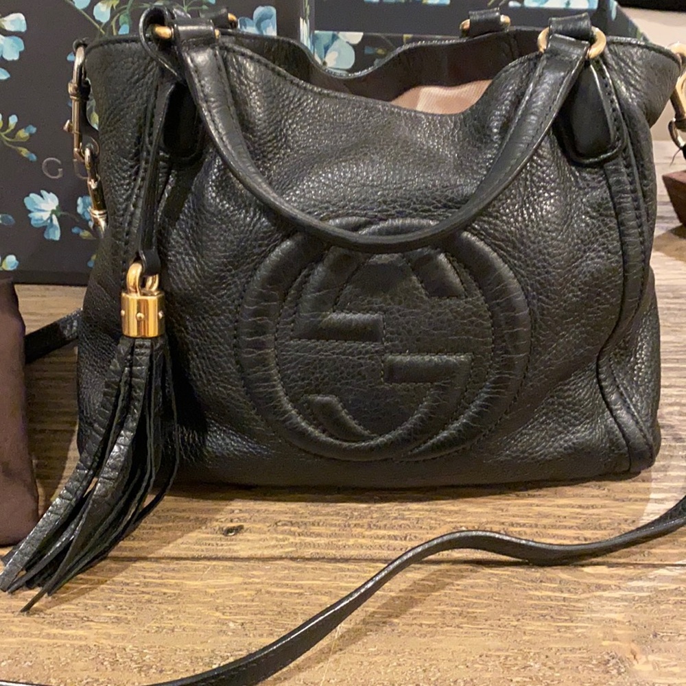 Gucci GG LOGO SOHO
